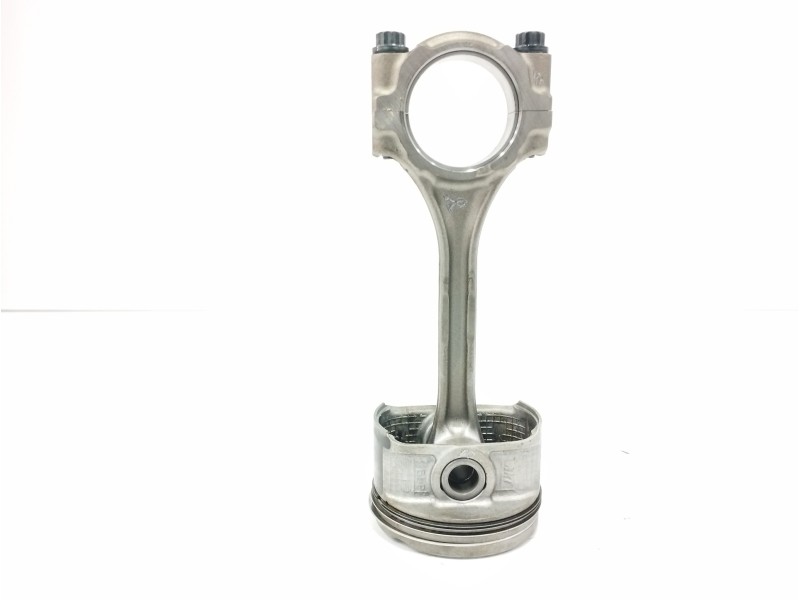 Recambio de biela para peugeot 107 1.0 cat (384f) referencia OEM IAM CON PISTON Recambio de biela para peugeot 107 1.0 cat (384f) referencia OEM IAM CON PISTON