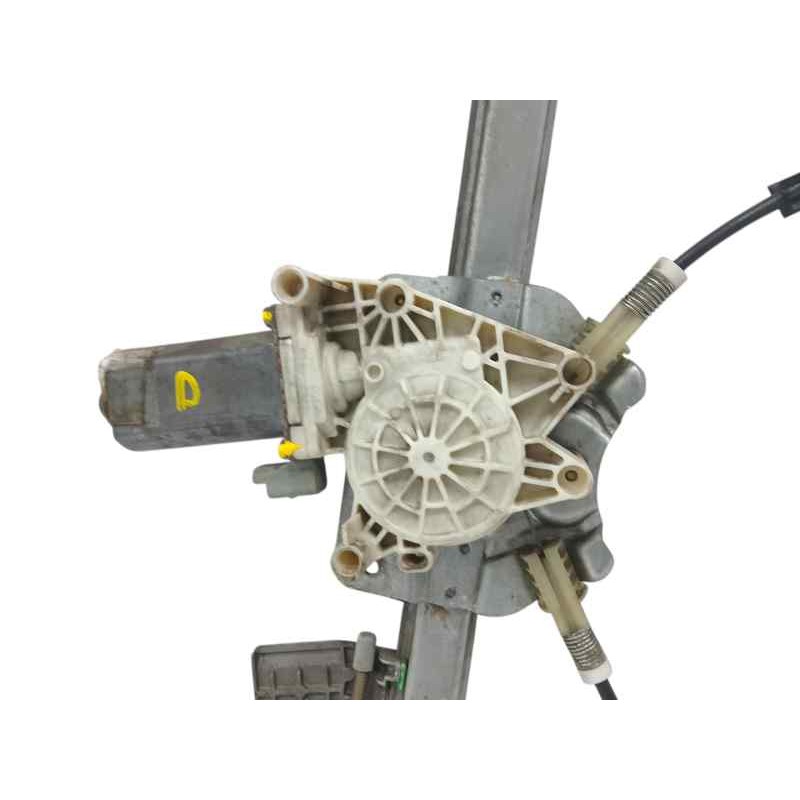 ELEVALUNAS DELANTERO DERECHO