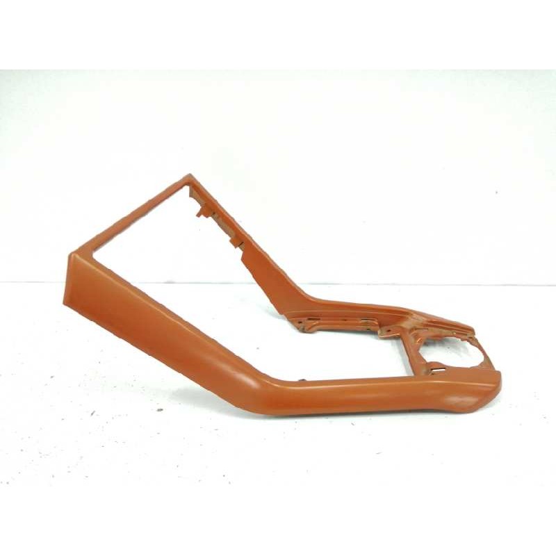 MOLDURA CONSOLA CENTRAL NARANJA COBRE