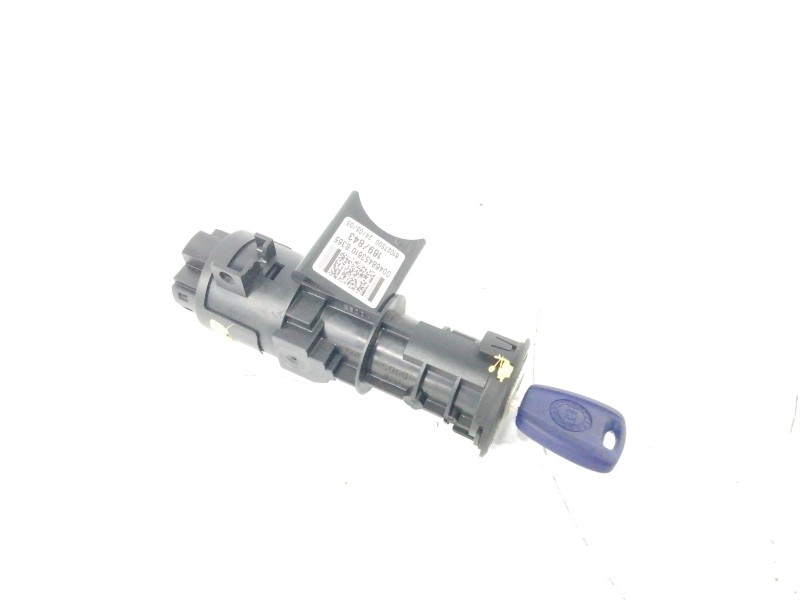Recambio de antirrobo para fiat panda (169) básico 4x4 referencia OEM IAM 61027500  