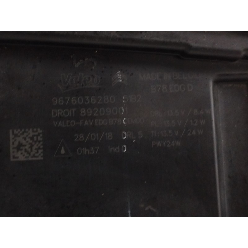 PILOTO DELANTERO DERECHO