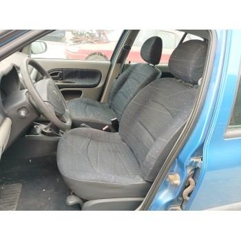 Recambio de carroceria corte para renault clio ii fase ii (b/cb0) 1.2 referencia OEM IAM   