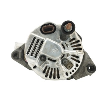 Recambio de alternador para kia sorento 2.5 crdi referencia OEM IAM 110A  