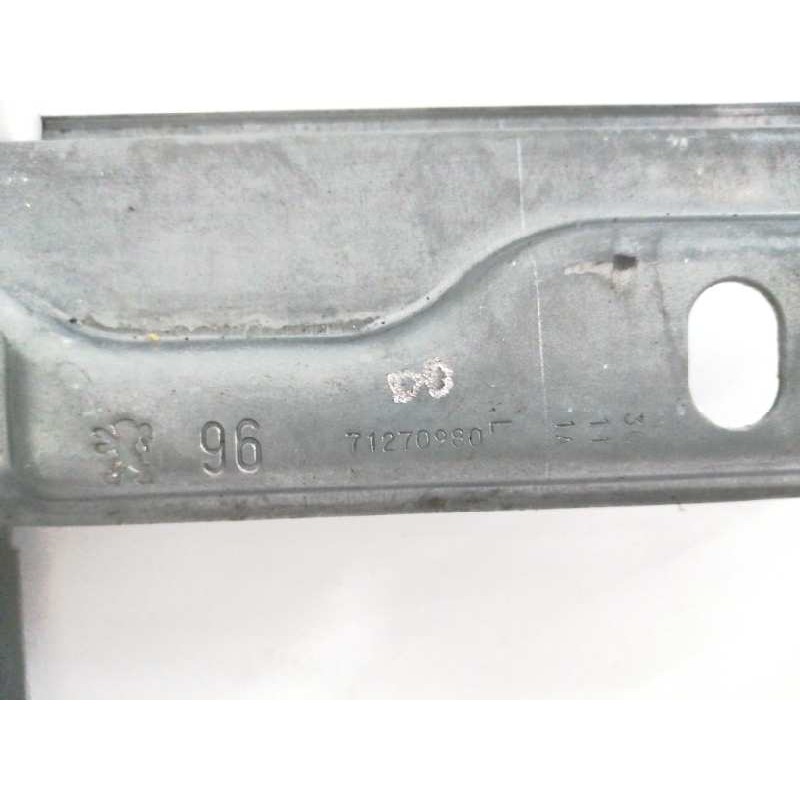 ELEVALUNAS DELANTERO IZQUIERDO