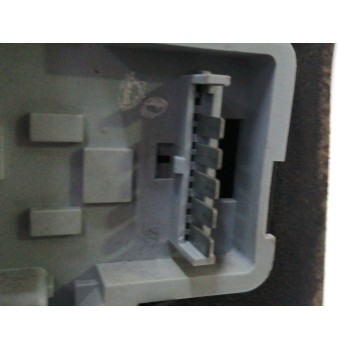 Recambio de piloto trasero derecho para opel zafira b 1.6 16v referencia OEM IAM 24451843R 13252448R 