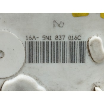 Recambio de cerradura puerta delantera derecha para audi a1 (8x) 1.6 tdi referencia OEM IAM 5N1837016C  