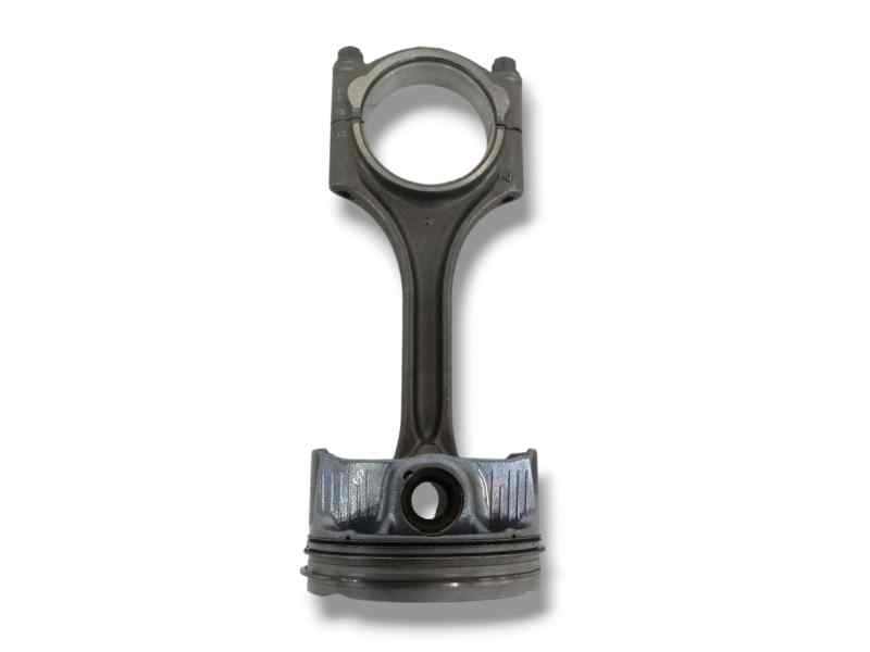 Recambio de biela para volvo xc40 (536) t3 1477 cc referencia OEM IAM 31465668 CON PISTON Recambio de biela para volvo xc40 (536) t3 1477 cc referencia OEM IAM 31465668 CON PISTON