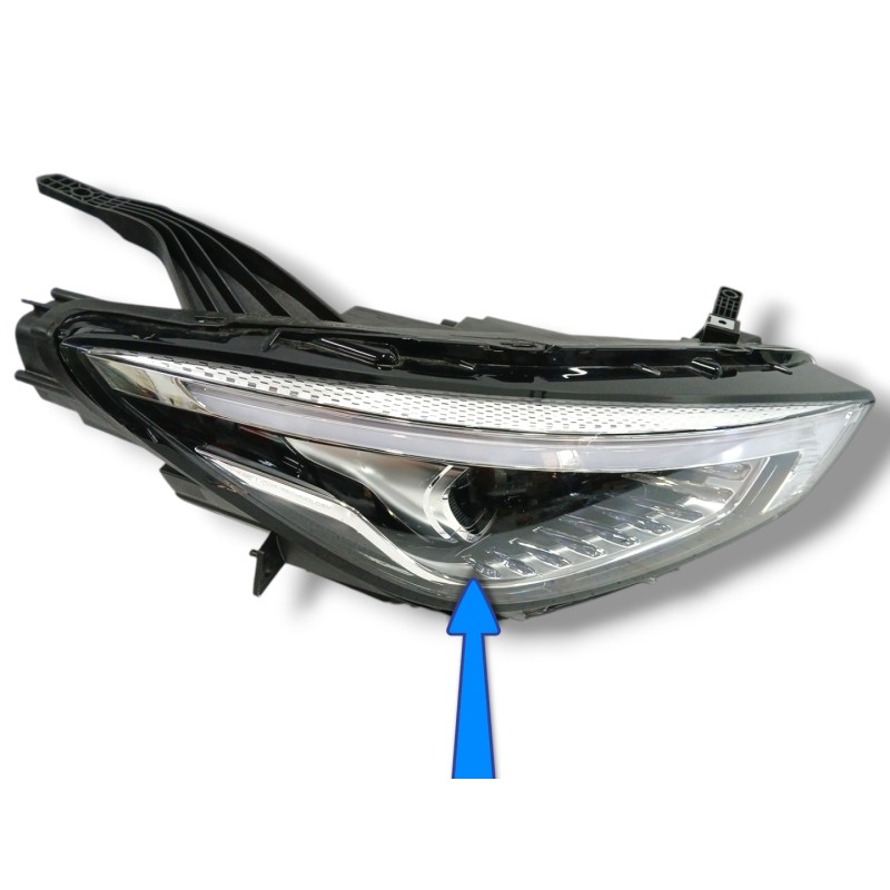 FARO DERECHO OBSERVAR FOTOS SIN MODULO Y CENTRALITA