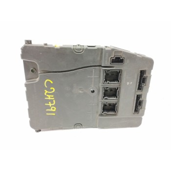CAJA RELES / FUSIBLES 8200433198 S118400260E 