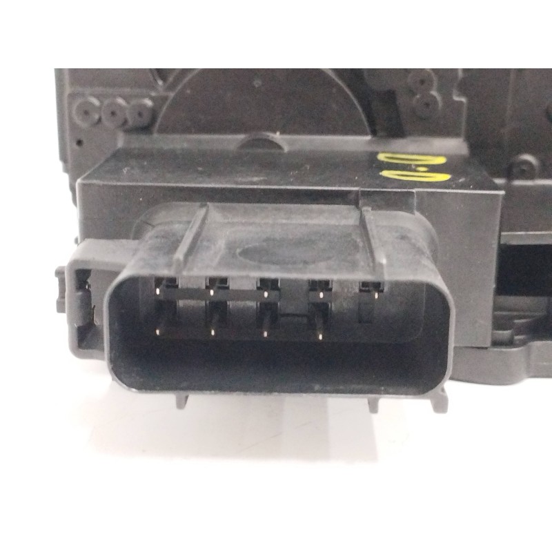 CERRADURA PUERTA DELANTERA DERECHA