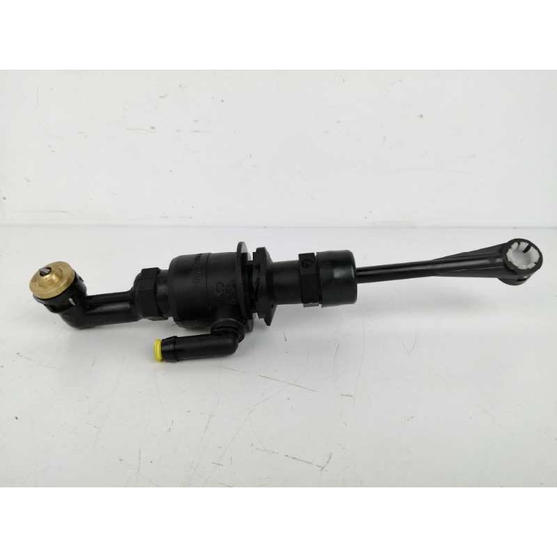 Recambio de bomba embrague para kia stonic (yb) 1.0 t-gdi referencia OEM IAM   