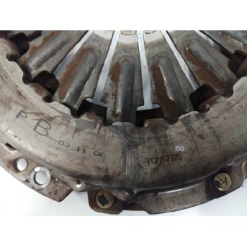 Recambio de kit embrague para toyota corolla (e12) 2.0 d-4d linea sol berlina referencia OEM IAM   