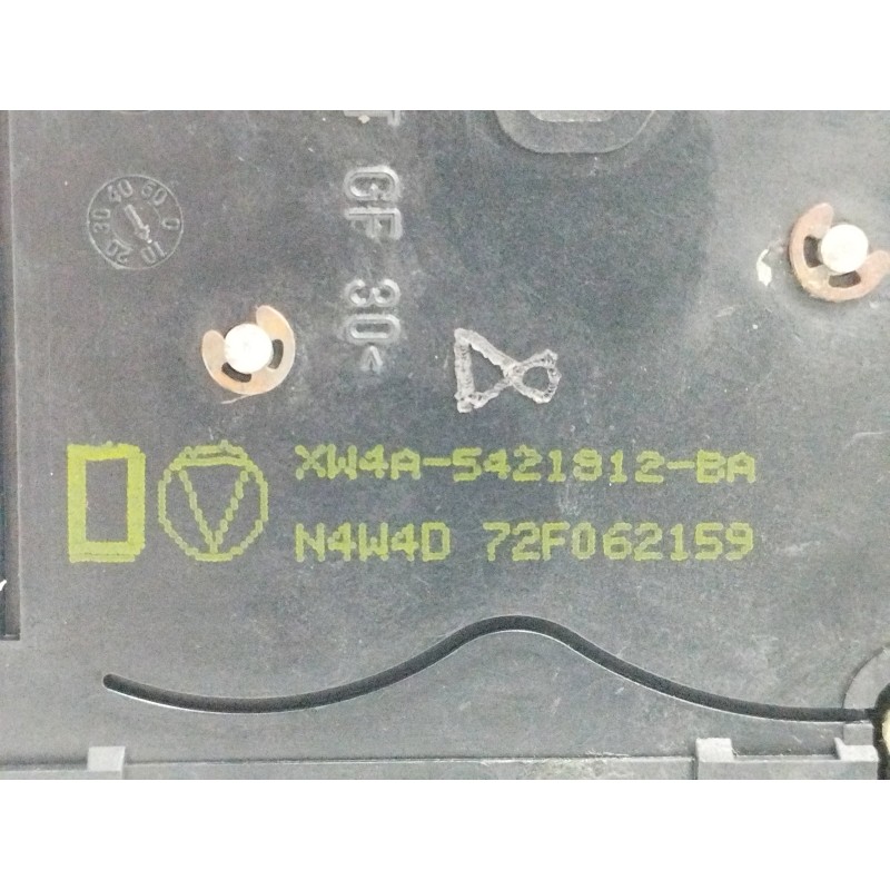 CERRADURA PUERTA DELANTERA DERECHA