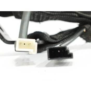 Recambio de enganche cinturon derecho para bmw serie 1 lim. (f21) 2.0 turbodiesel referencia OEM IAM 7355471 TRASERO 