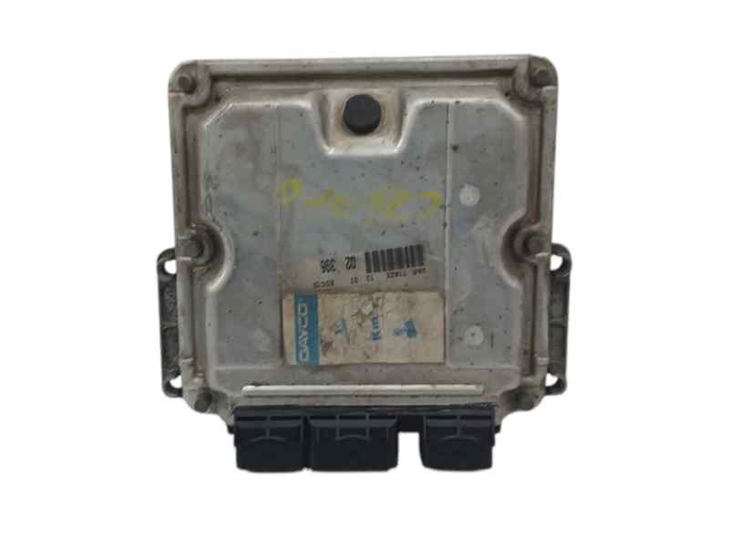 Recambio de centralita motor uce para peugeot 206 berlina 2.0 hdi cat referencia OEM IAM 9648588880 0281011188 
