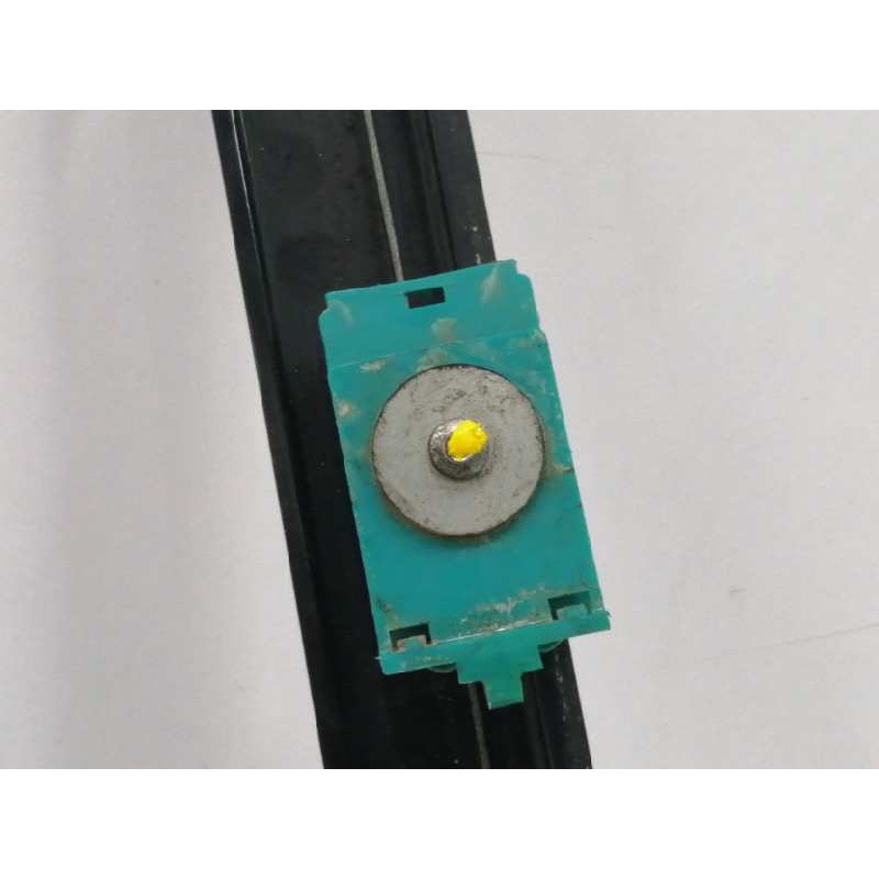 ELEVALUNAS DELANTERO IZQUIERDO 0130821764