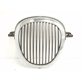 Recambio de rejilla delantera para jaguar s-type 3.0 v6 executive referencia OEM IAM XR838A133AA  