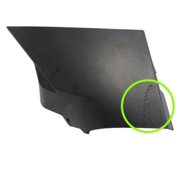 Recambio de molduras delanteras para iveco daily furgón 2.3 diesel referencia OEM IAM 5802032594 OBSERVAR FOTO 