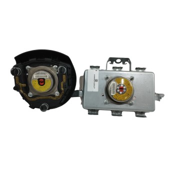 Recambio de salpicadero para toyota yaris (_p13_) 1.5 hybrid (nhp130_) referencia OEM IAM 553020D180 451300D630 