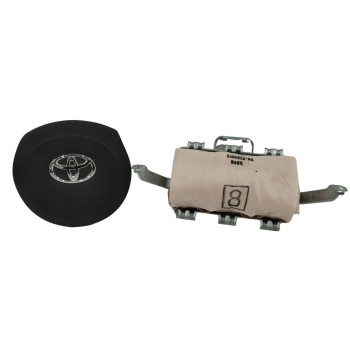 Recambio de salpicadero para toyota yaris (_p13_) 1.5 hybrid (nhp130_) referencia OEM IAM 553020D180 451300D630 