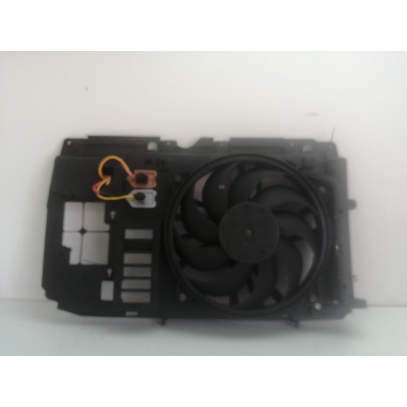 Recambio de electroventilador para citroën berlingo 1.9 diesel referencia OEM IAM 963Z417080  
