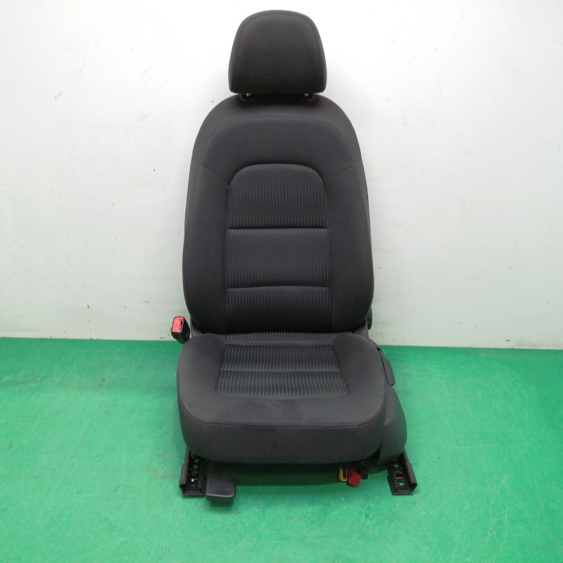 Recambio de asiento delantero izquierdo para audi a4 ber. (b8) 2.0 16v tdi referencia OEM IAM   