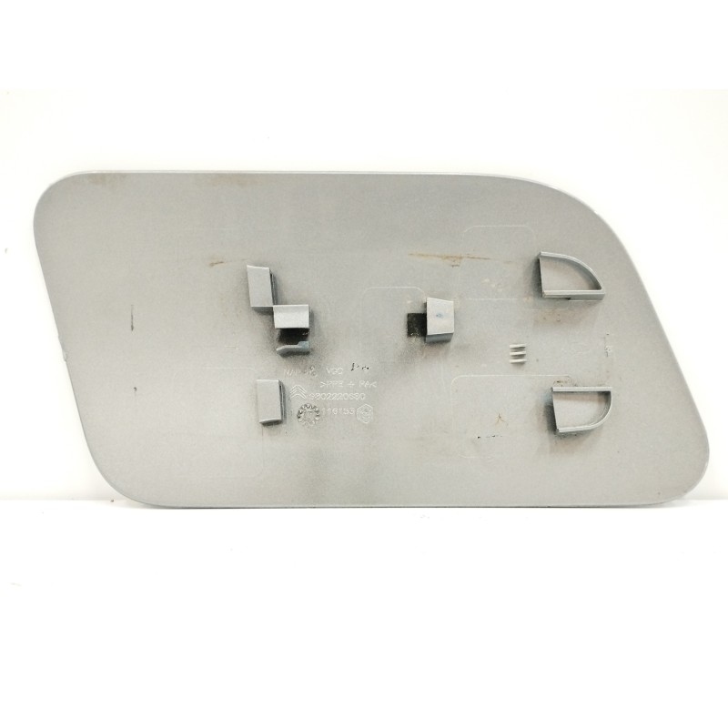 TAPA EXTERIOR COMBUSTIBLE