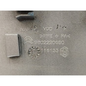 Recambio de tapa exterior combustible para citroën c4 grand picasso 1.6 thp referencia OEM IAM 9802220680  