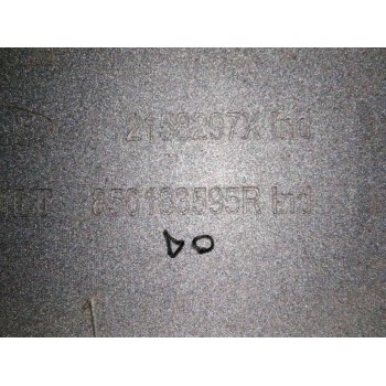 Recambio de moldura para renault kadjar referencia OEM IAM 850183595R TRASERA PARAGOLPES 
