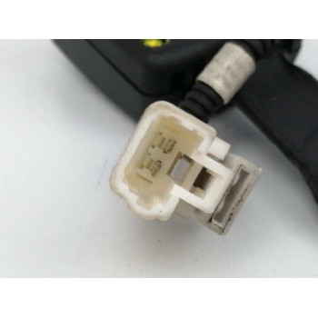 Recambio de enganche cinturon derecho para kia stonic (yb) 1.0 t-gdi referencia OEM IAM 88840H8050WK DELANTERO 