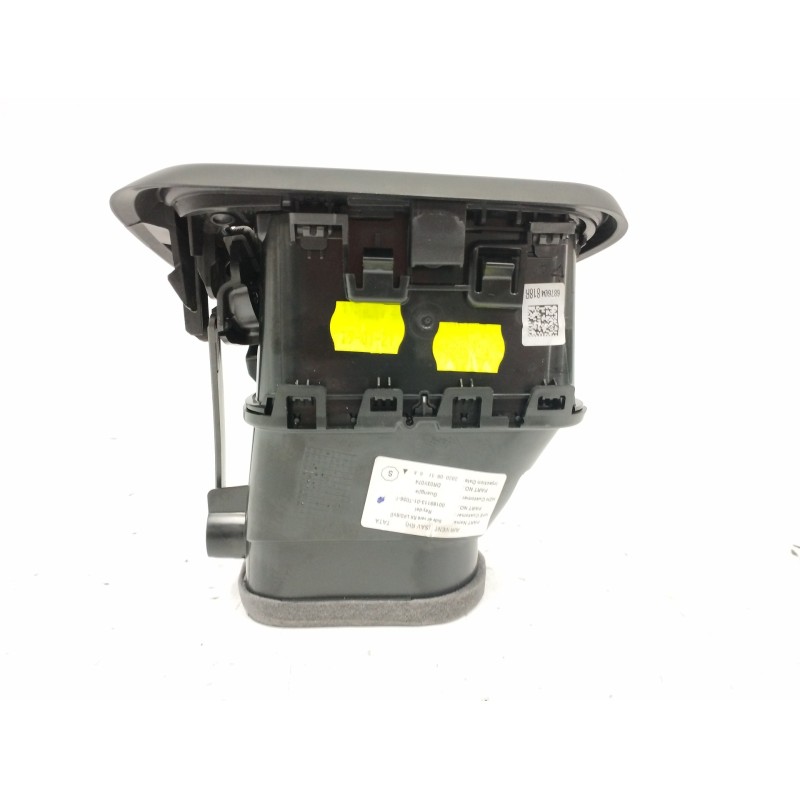 REJILLA AIREADORA DELANTERA DERECHA