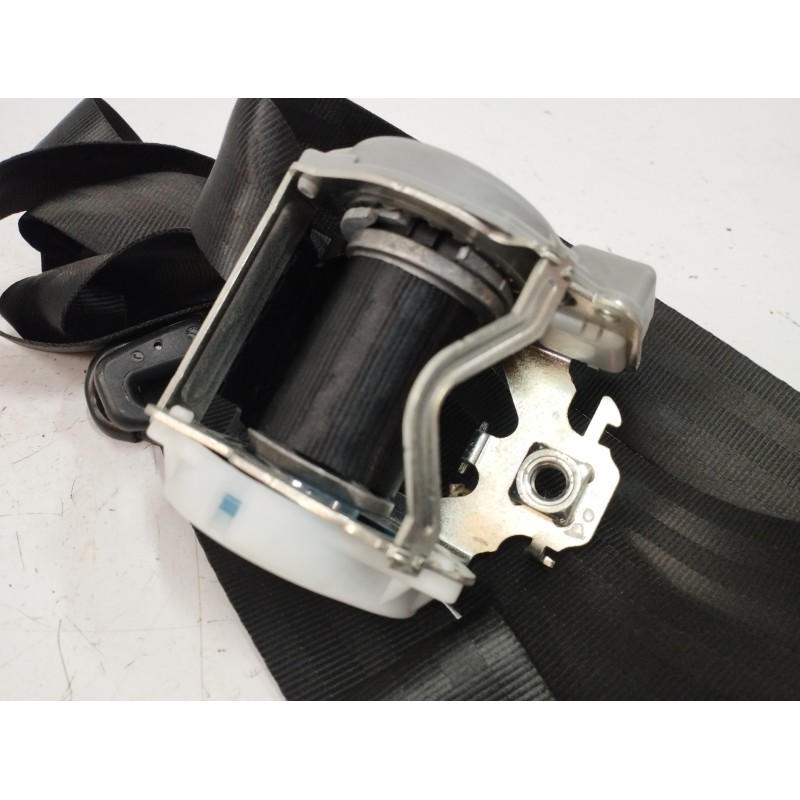 CINTURON SEGURIDAD TRASERO IZQUIERDO