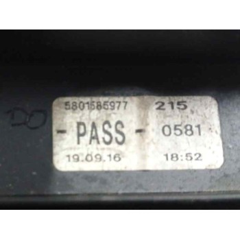 Recambio de caja reles / fusibles para iveco daily furgón 2.3 diesel referencia OEM IAM 5801585977  