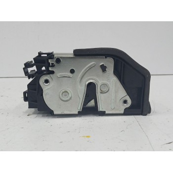 Recambio de cerradura puerta trasera izquierda para bmw serie 3 berlina (e90) 2.0 16v diesel referencia OEM IAM 7202147  
