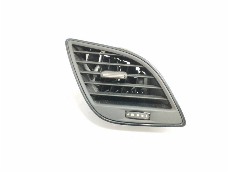 Recambio de rejilla aireadora para seat leon (5f1) 1.6 tdi referencia OEM IAM 5F1820902 LADO DERECHO Recambio de rejilla aireadora para seat leon (5f1) 1.6 tdi referencia OEM IAM 5F1820902 LADO DERECHO