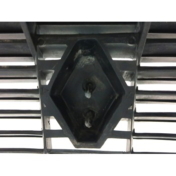 Recambio de rejilla delantera para renault 18 1.7 referencia OEM IAM   