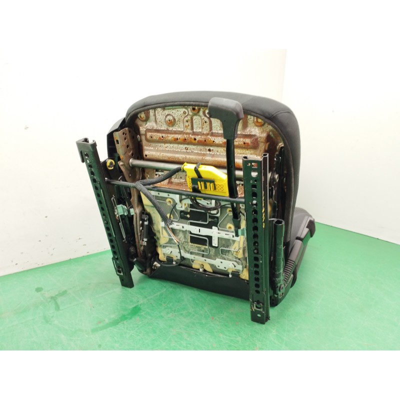 ASIENTO DELANTERO DERECHO