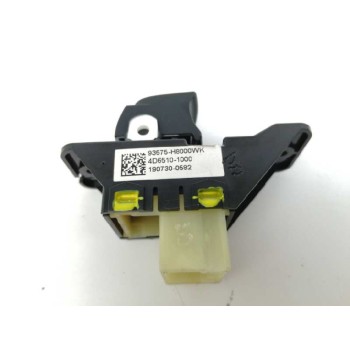 Recambio de mando elevalunas delantero derecho para kia stonic (yb) 1.0 t-gdi referencia OEM IAM 93575H8000WK  