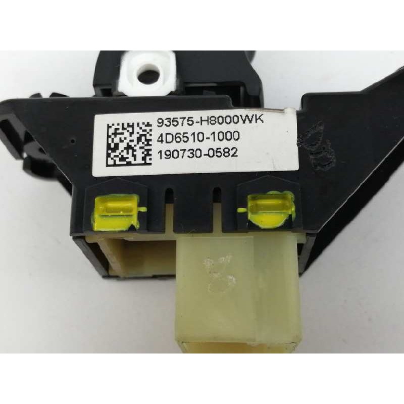 MANDO ELEVALUNAS DELANTERO DERECHO