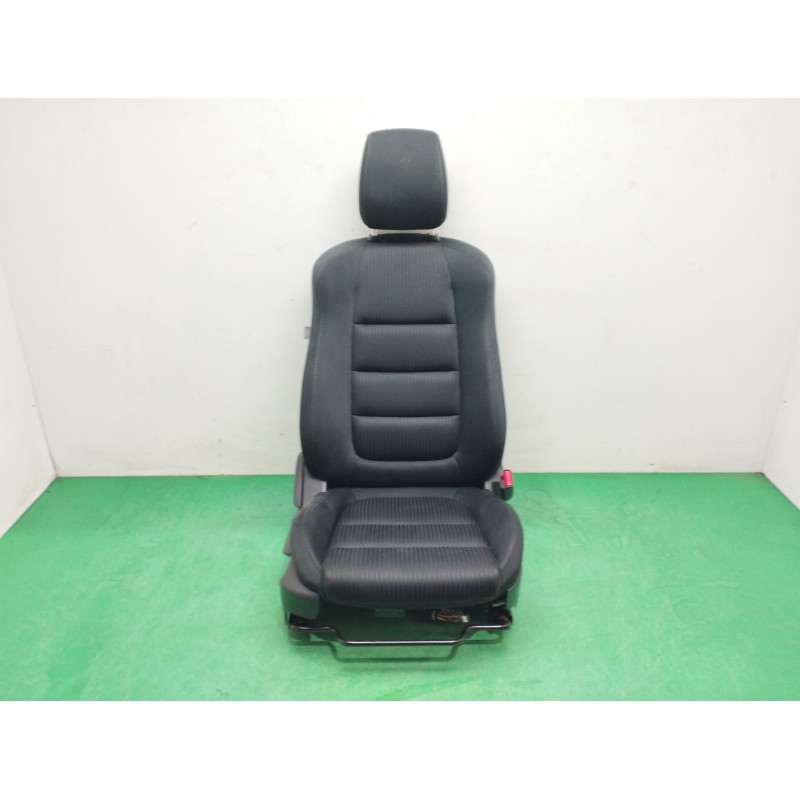 Recambio de asiento delantero derecho para mazda 6 station wagon (gj, gl) 2.2 d referencia OEM IAM   