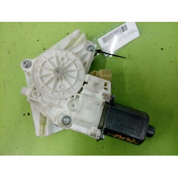 MOTOR ELEVALUNAS DELANTERO IZQUIERDO A2518200742 0130822273 