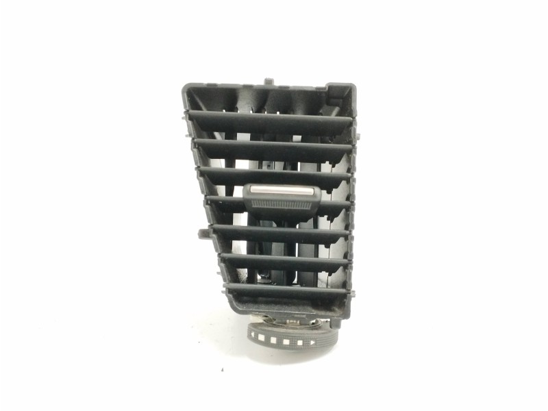 Recambio de rejilla aireadora para seat leon (5f1) 1.6 tdi referencia OEM IAM 5F1819110 CENTRAL IZQUIERDA Recambio de rejilla aireadora para seat leon (5f1) 1.6 tdi referencia OEM IAM 5F1819110 CENTRAL IZQUIERDA
