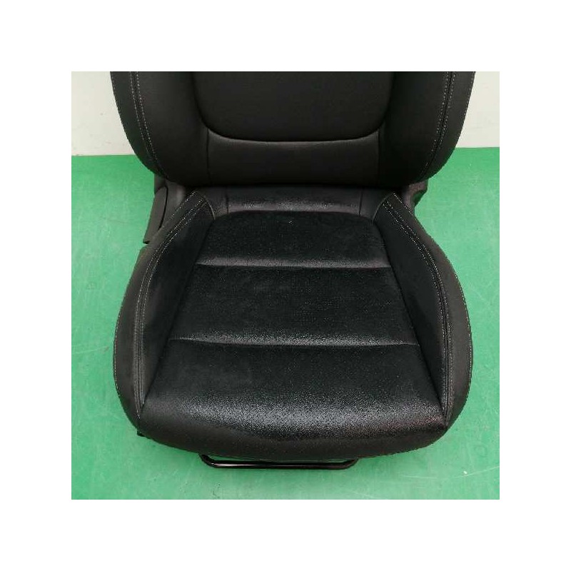 ASIENTO DELANTERO DERECHO