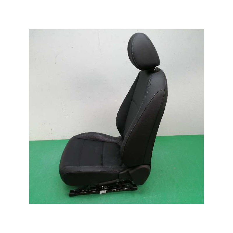 ASIENTO DELANTERO DERECHO