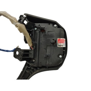 Recambio de mando volante para toyota auris touring sports (e18) 1.8 16v cat (híbrido) referencia OEM IAM 8425002690C1  