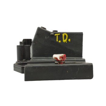 Recambio de cerradura puerta trasera derecha para ssangyong rodius ii 2.2 xdi referencia OEM IAM   