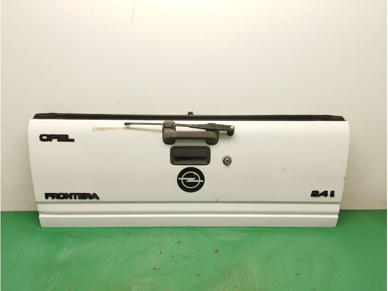 Recambio de porton trasero para opel frontera a 2.4 cat referencia OEM IAM  PARTE INFERIOR OBSERVAR FOTOS