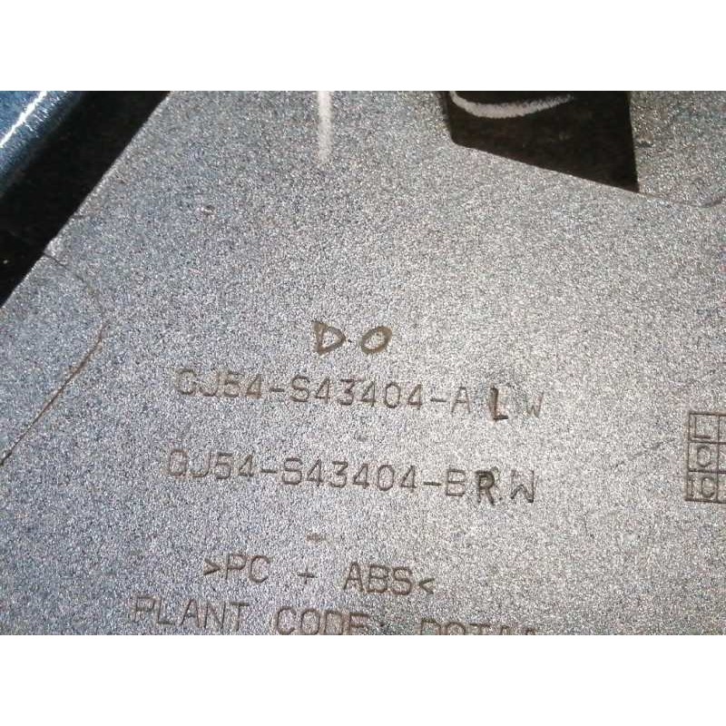 MOLDURA TRASERA PORTON AZUL