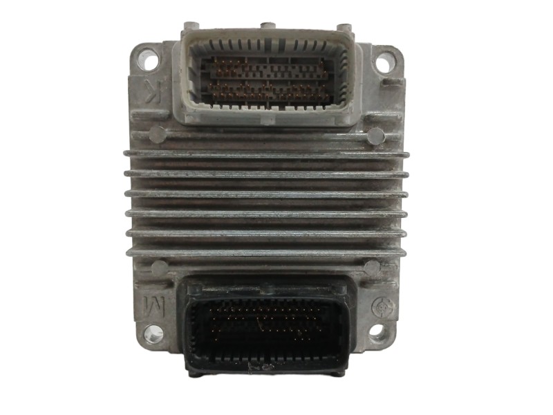Recambio de centralita motor uce para chevrolet aveo lt referencia OEM IAM 96436779  