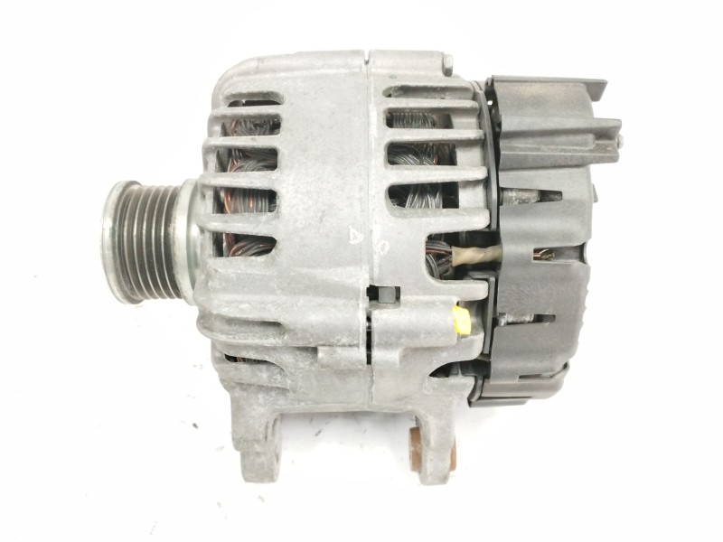 Recambio de alternador para audi a4 avant (8w5) 2.0 16v tdi referencia OEM IAM 04L903024 150A EG15T015